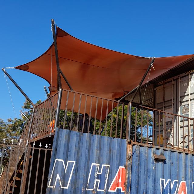 CONTAINER SHADE SAIL