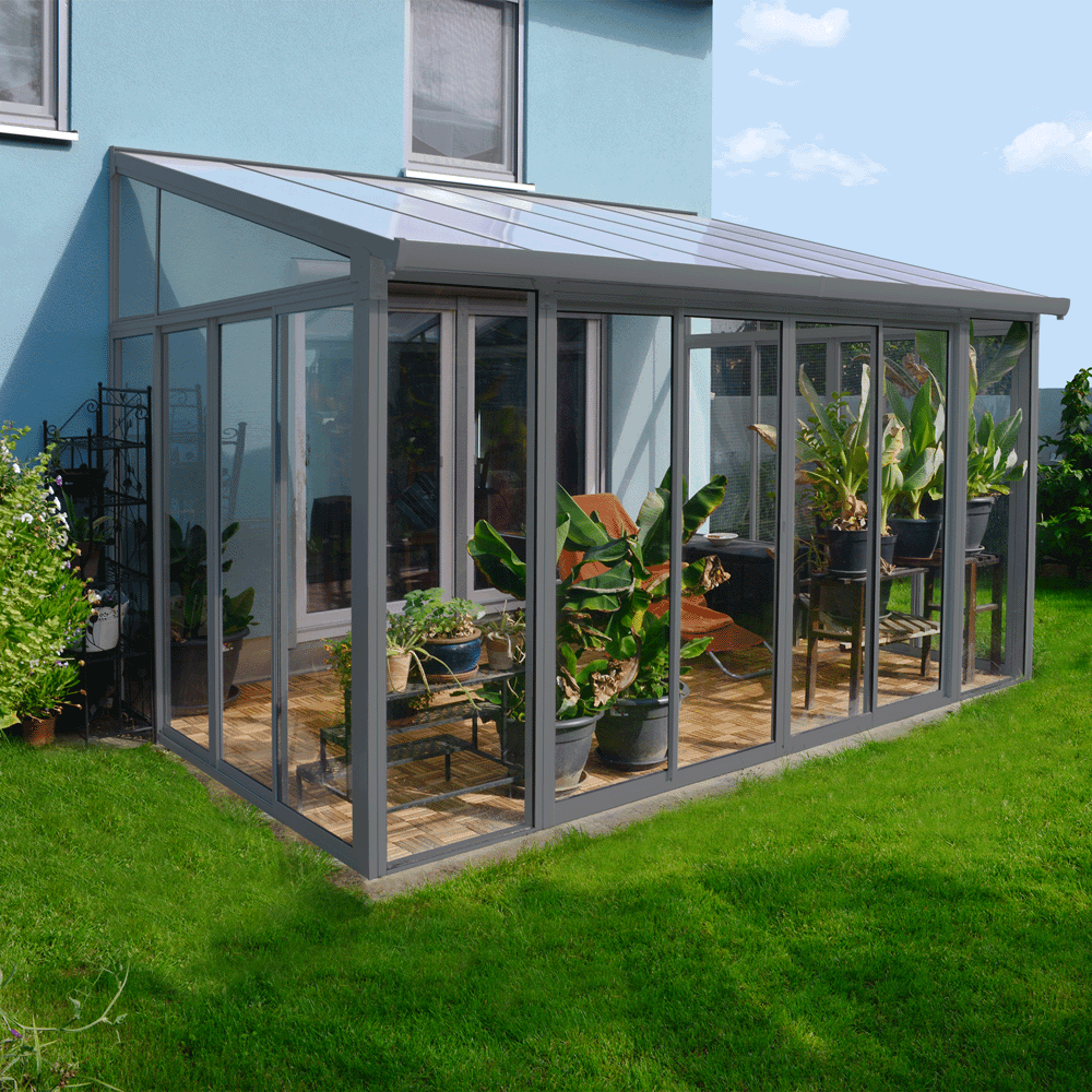 GLASS CONSERVATORY ATTACHED TO THE WALL OF A HOUSE-GLASS ROOM-SUN ROOM