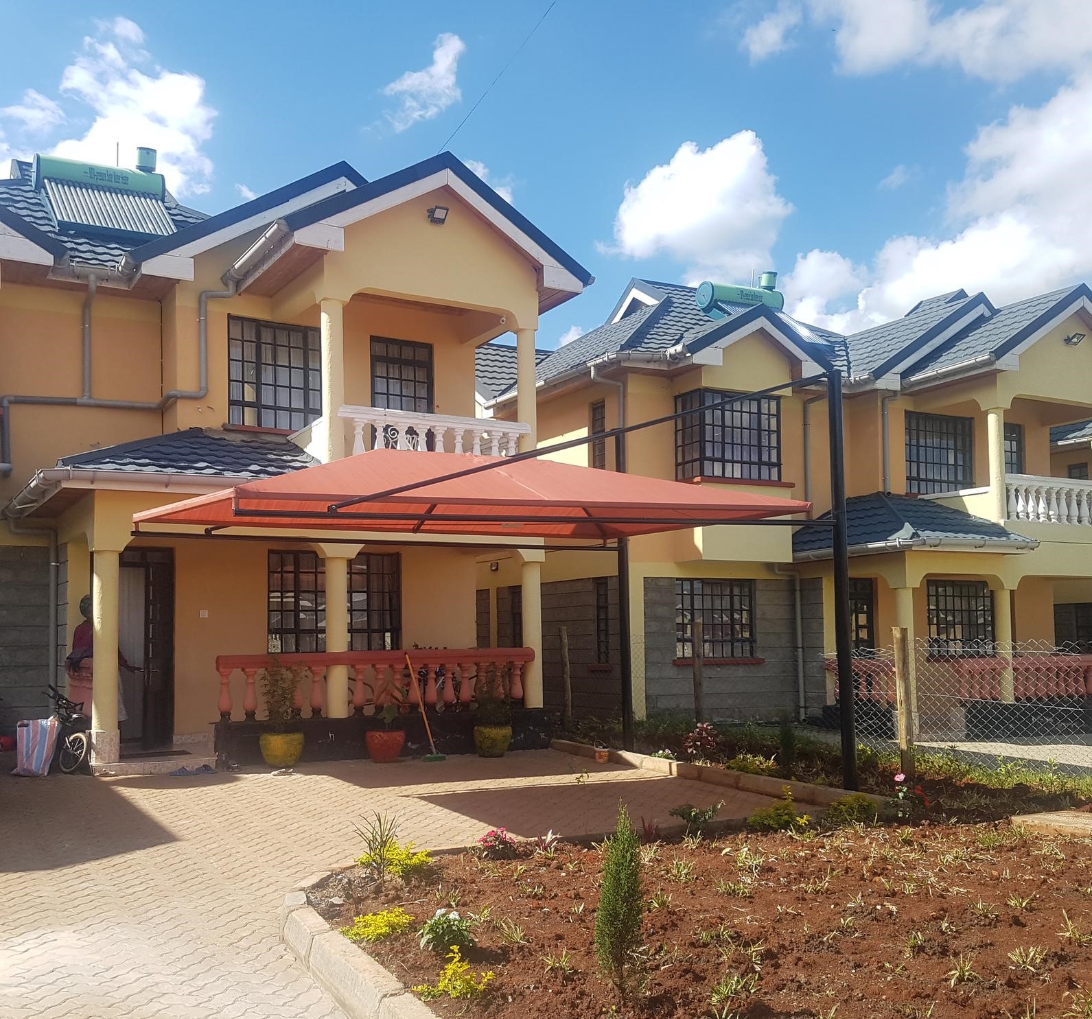 CARPORT-PARKING SHADE-CAR CANOPY-CAR SHADE-CAR PARKING SHADE-CAR WASH SHADE-PARKING SHADE SUPPLIERS AND LEADING INSTALLERS IN KENYA