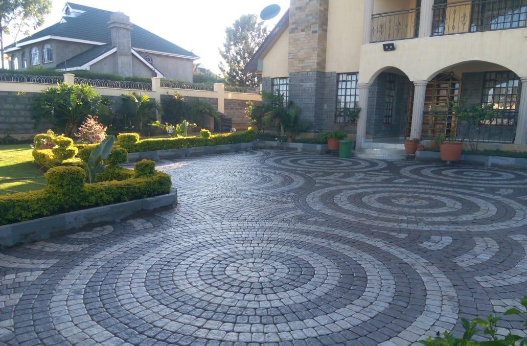 DRIVEWAY PAVERS-WALKWAY PAVERS-COBBLESTONE PAVING-CABRO BRICKS-PAVING BLOCKS SUPPLIERS AND INSTALLING COMPANY IN UGANDA