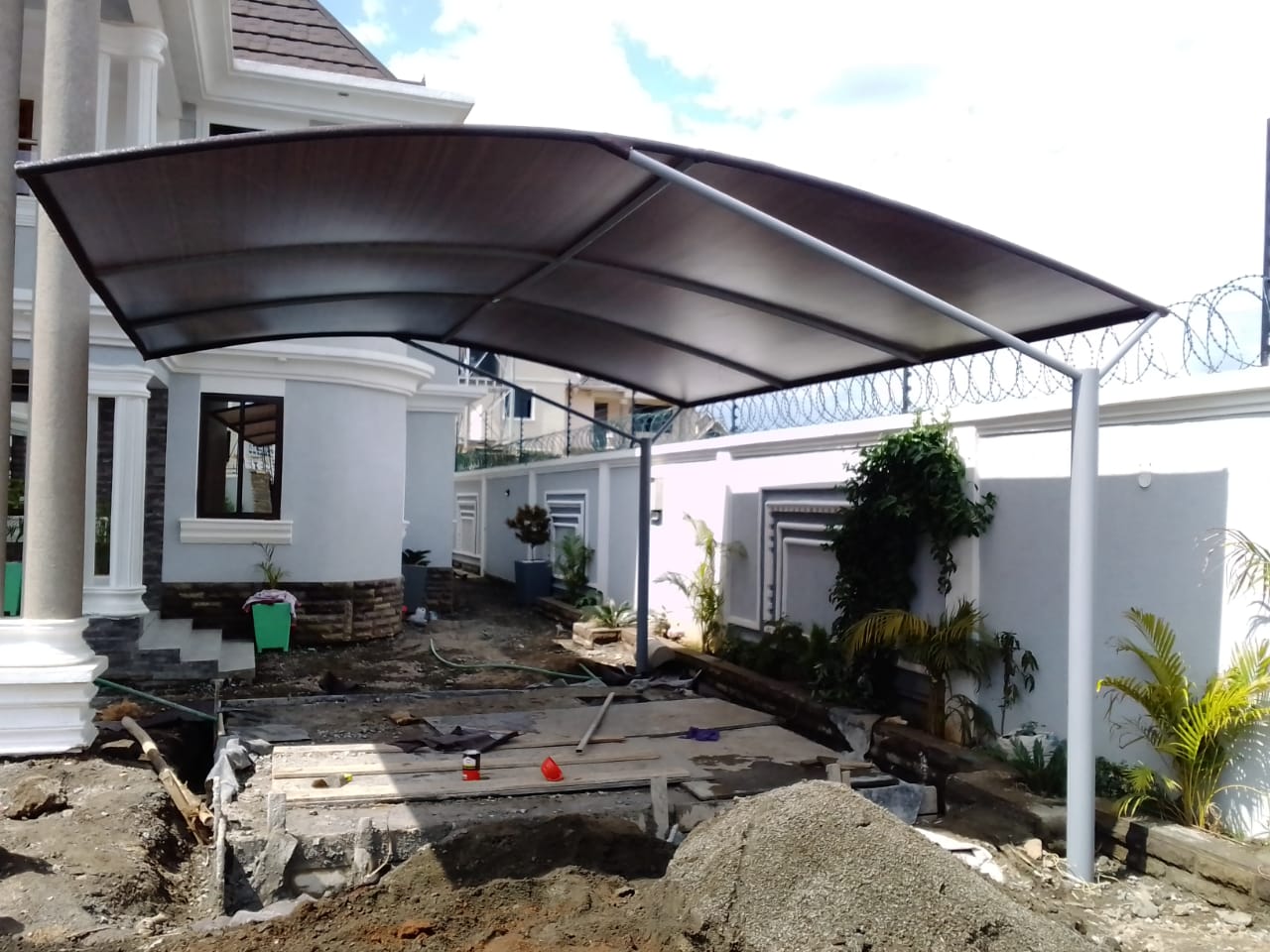 Carport Installer in Kenya-Parking Shade-Car Shade Canopy-Waterproof Shade Net-Outdoor Shade Manufacturing Company in Kenya