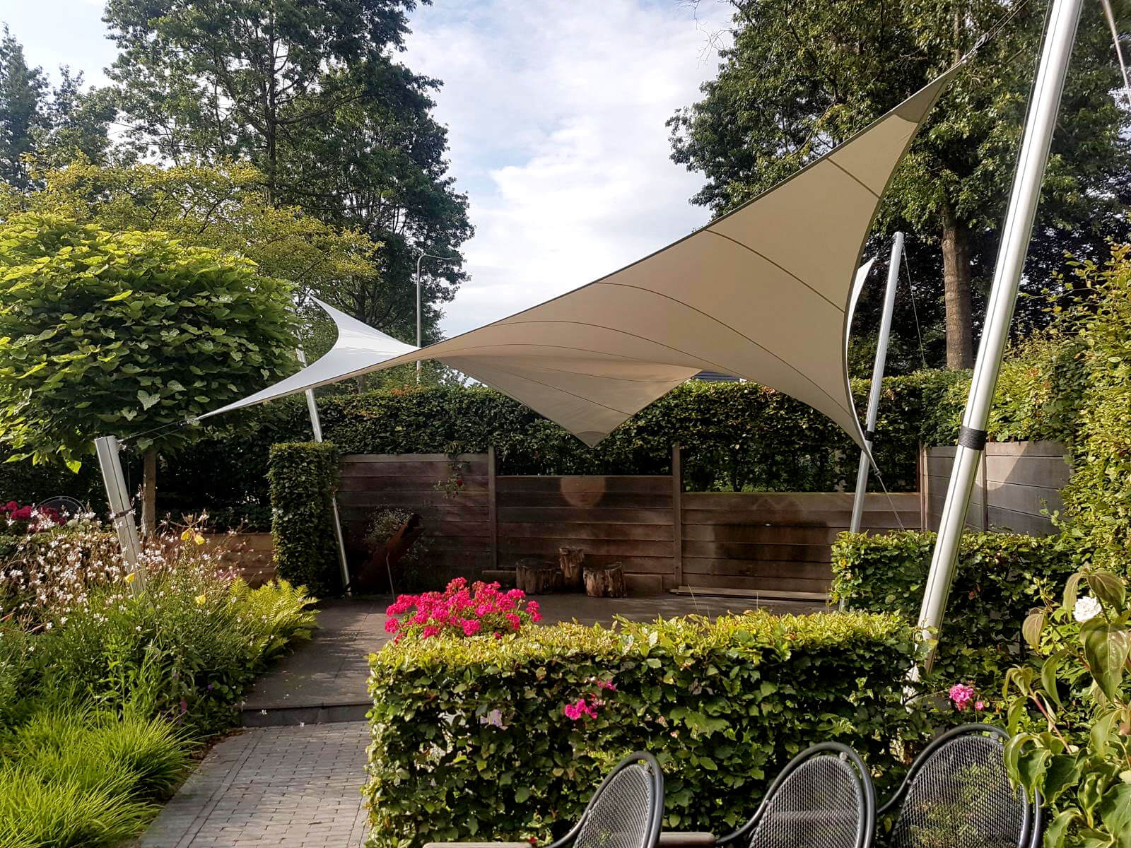 Shade Sail Installer and Fabricator in Kenya-Sun Shades-Waterproof Shades-Tensile Structures-Shades for Restaurants-Alfresco Dining Shades-Shades for Clubs and Bars-Shades for Hotels-Shades for Resorts-Shades for outdoor Dining Spaces-Shades for Garden and Yards-Shades for Offices and Homes-Patio Shade-Balcony Shade-Porches Shade-Veranda Shade-Shades for Shops-Malls-Shopping Centers-Schools-Hospitals-Churches-Airport-Embassy-University-College-Stretch Tents