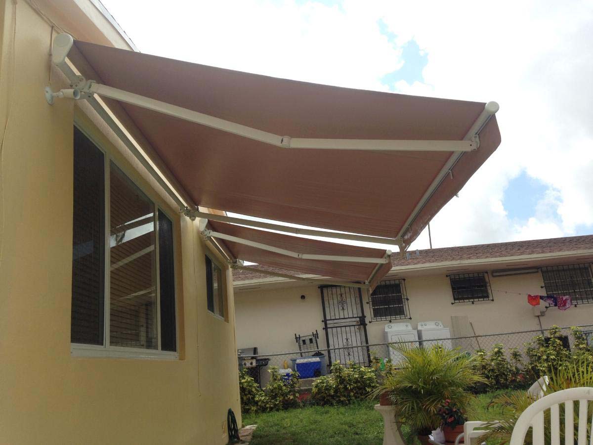 Retractable awnings Manufacturing Company in Nairobi-We supply and install the manual and motorized retractable awnings in Kenya-Uganda-Tanzania-Rwanda-Burundi-Somalia-South Sudan-Congo