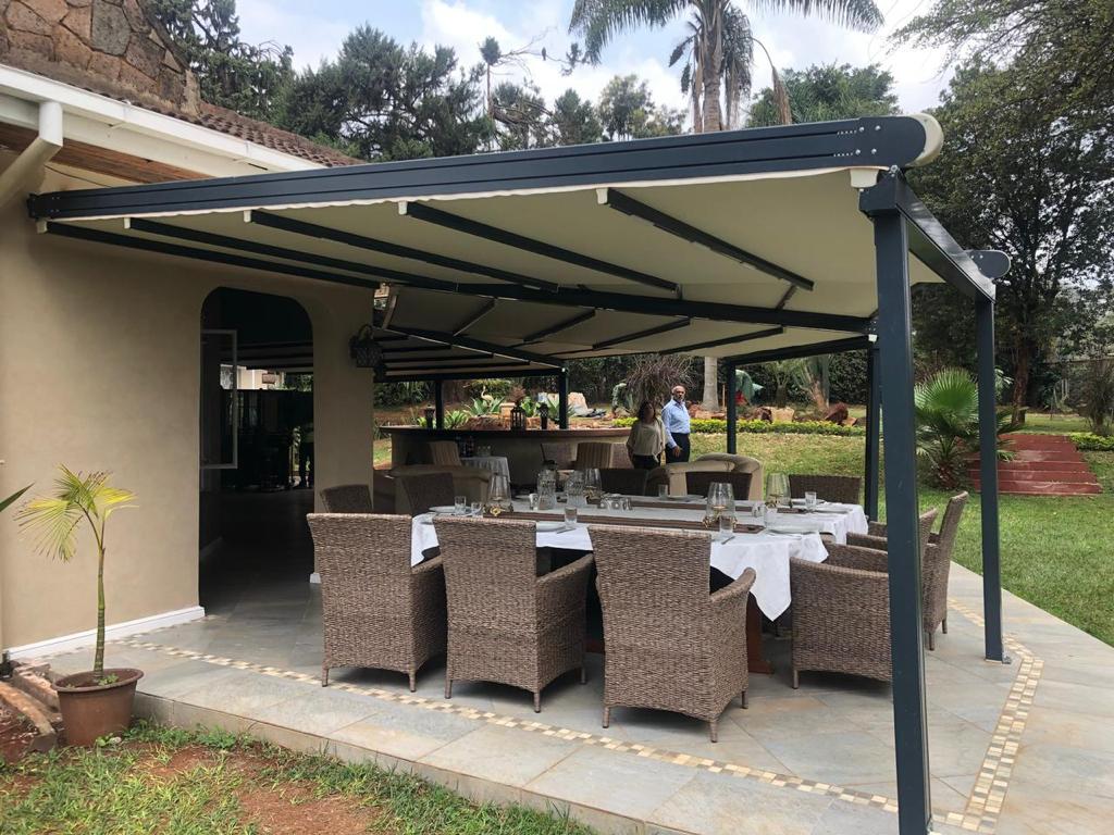 Quality Retractable Pergola Awning-Motorized Retractable Pergola-Electric Retractable Pergola Cover-Outdoor Shades-Patio Shades