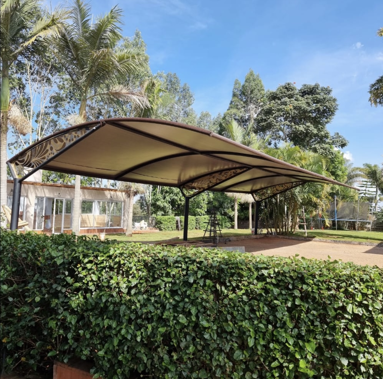 Quality Carport Supplier in Kenya-Parking Shade-Waterproof Car Shade Canopy