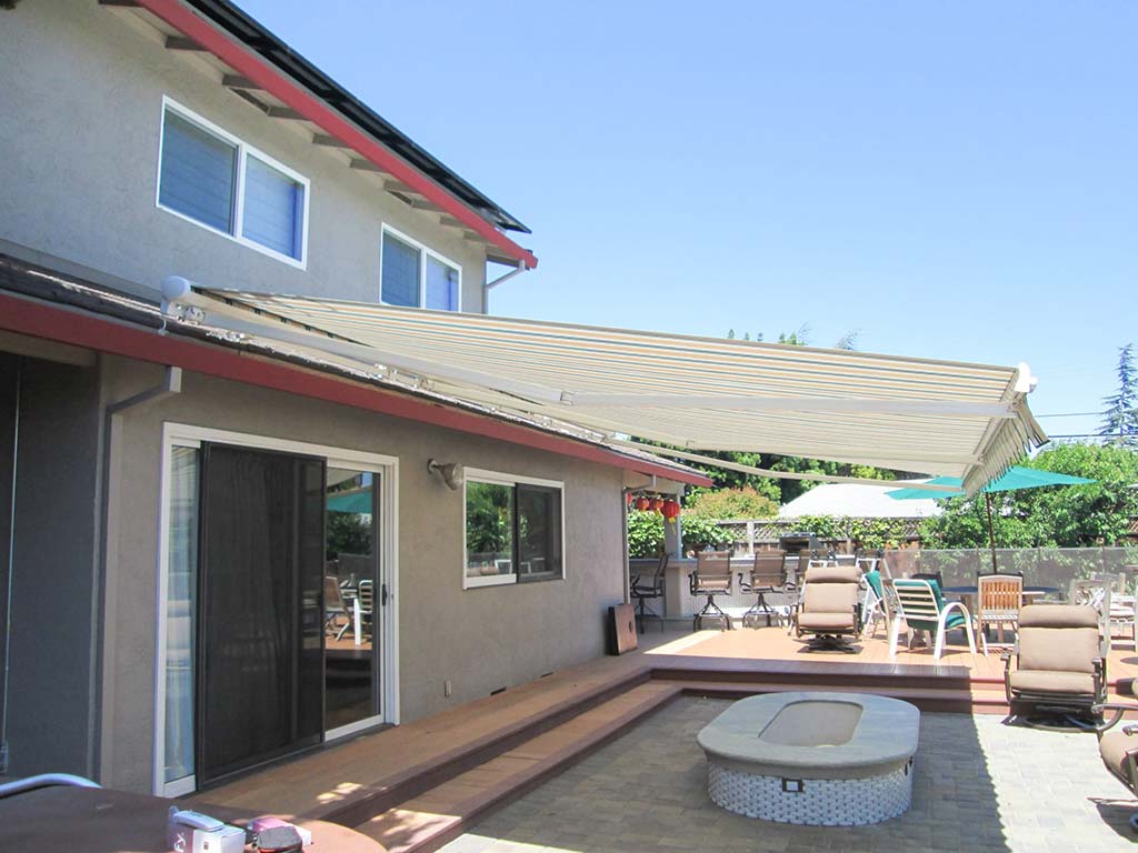 We supply and install quality retractable awnings and sunshades in Upperhill, Nairobi-We are the leading manufacturer of durable motorized and manual retractable awnings, folding outdoor shades and adjustable patio shades in Kenya-Our unique retractable awnings can be used in both commercial and residential areas-We specialize in the retractable awnings for alfresco dining areas, patio retractable awnings, pool area retractable awnings, rooftop and penthouse retractable awnings, retractable garage awnings, retractable carport awnings, retractable patio and terrace awnings, retractable awnings for homes, retractable awnings for offices, retractable awnings for schools, retractable awnings for hospitals, retractable awnings for restaurants hotels and resorts, retractable awnings for cafes, retractable awnings for Gym facilities, retractable awnings for villas and town houses