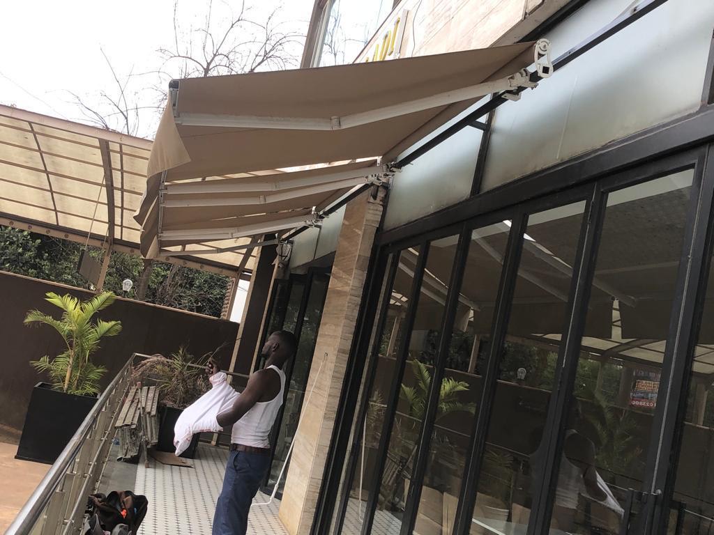 We supply and install quality retractable awnings and sunshades in Lavington, Nairobi-We are the leading manufacturer of durable motorized and manual retractable awnings, folding outdoor shades and adjustable patio shades in Kenya-Our unique retractable awnings can be used in both commercial and residential areas-We specialize in the retractable awnings for alfresco dining areas, patio retractable awnings, pool area retractable awnings, rooftop and penthouse retractable awnings, retractable garage awnings, retractable carport awnings, retractable patio and terrace awnings, retractable awnings for homes, retractable awnings for offices, retractable awnings for schools, retractable awnings for hospitals, retractable awnings for restaurants hotels and resorts, retractable awnings for cafes, retractable awnings for gym facilities, retractable awnings for villas and town houses