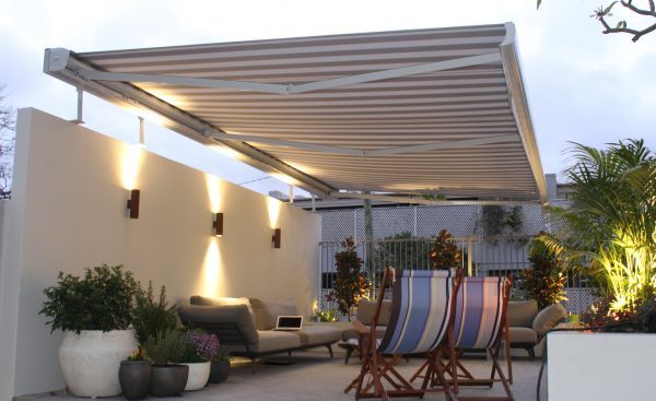 We supply and install quality retractable awnings and sunshades in Lavington, Nairobi-We are the leading manufacturer of durable motorized and manual retractable awnings, folding outdoor shades and adjustable patio shades in Kenya-Our unique retractable awnings can be used in both commercial and residential areas-We specialize in the retractable awnings for alfresco dining areas, patio retractable awnings, pool area retractable awnings, rooftop and penthouse retractable awnings, retractable garage awnings, retractable carport awnings, retractable patio and terrace awnings, retractable awnings for homes, retractable awnings for offices, retractable awnings for schools, retractable awnings for hospitals, retractable awnings for restaurants hotels and resorts, retractable awnings for cafes, retractable awnings for gym facilities, retractable awnings for villas and town houses