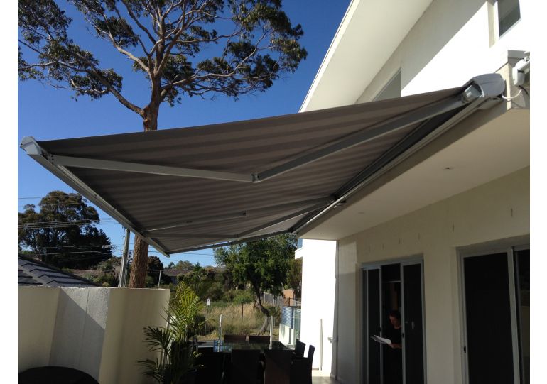 We supply and install quality retractable awnings and sunshades on General Mathenge Road, Nairobi-We are the leading manufacturer of durable motorized and manual retractable awnings, folding outdoor shades and adjustable patio shades in Kenya-Our unique retractable awnings can be used in both commercial and residential areas-We specialize in the retractable awnings for alfresco dining areas, patio retractable awnings, pool area retractable awnings, rooftop and penthouse retractable awnings, retractable garage awnings, retractable carport awnings, retractable patio and terrace awnings, retractable awnings for homes, retractable awnings for offices, retractable awnings for schools, retractable awnings for hospitals, retractable awnings for restaurants hotels and resorts, retractable awnings for cafes, retractable awnings for gym facilities, retractable awnings for villas and town houses