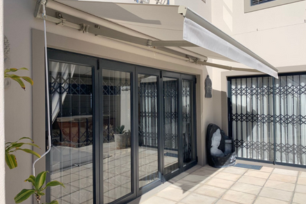 We supply and install quality retractable awnings and sunshades on Brookside Drive Westlands Nairobi-We are the leading manufacturer of durable motorized and manual retractable awnings, folding outdoor shades and adjustable patio shades in Kenya-Our unique retractable awnings can be used in both commercial and residential areas-We specialize in the retractable awnings for alfresco dining areas, patio retractable awnings, pool area retractable awnings, rooftop and penthouse retractable awnings, retractable garage awnings, retractable carport awnings, retractable patio and terrace awnings, retractable awnings for homes, retractable awnings for offices, retractable awnings for schools, retractable awnings for hospitals, retractable awnings for restaurants hotels and resorts, retractable awnings for cafes, retractable awnings for gym facilities, retractable awnings for villas and town houses