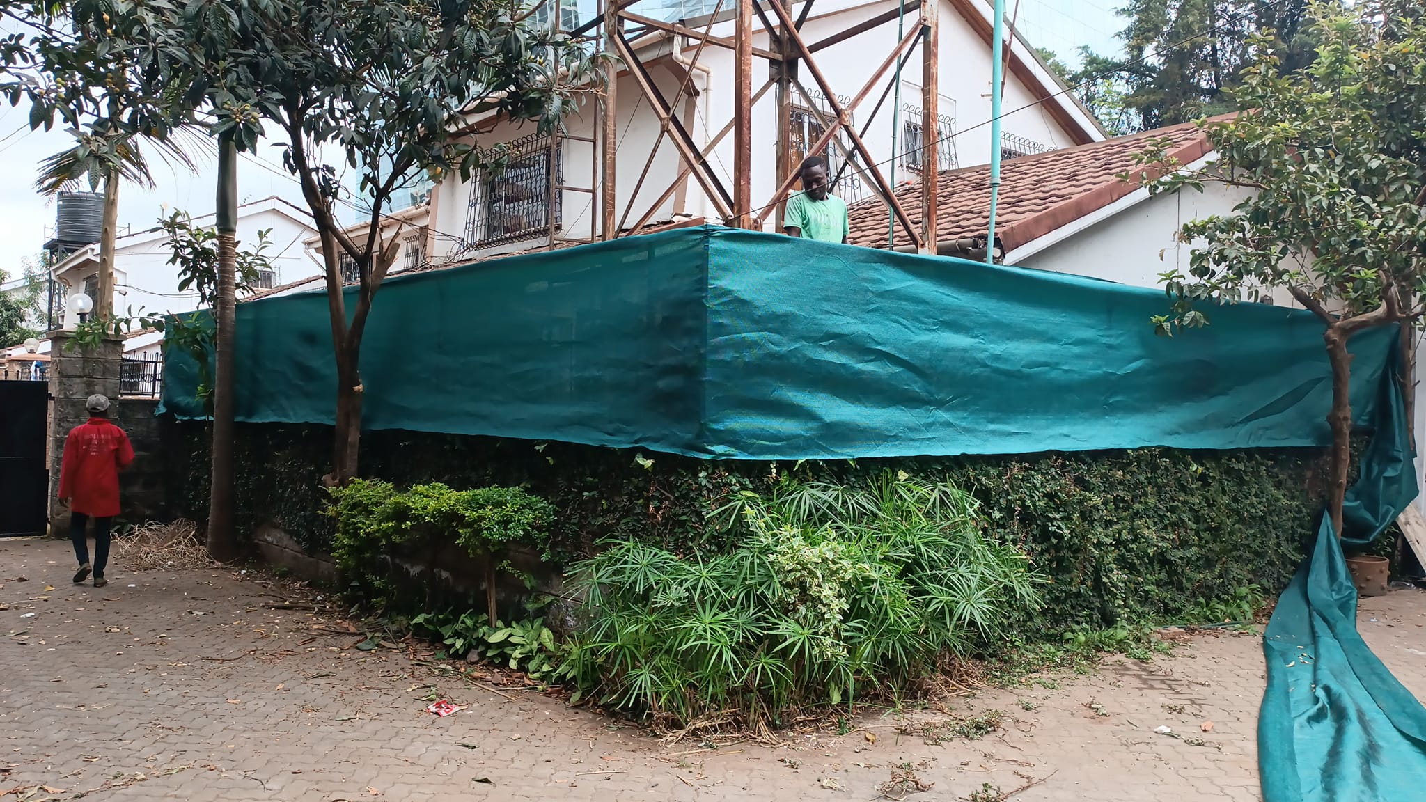 Privacy screen fence nets prices in Kenya-Privacy shade netting-Privacy netting and shading nets-Perimeter wall screen installers-Privacy shade net screen-Privacy netting screen-Mesh netting-Mesh privacy screen-Construction screen-Scaffold netting-Vertical shades-Outdoor privacy screens construction company in Kenya