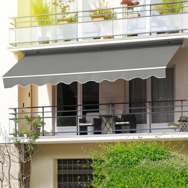 We supply and install affordable and durable retractable patio awnings-Sun shades-Manual and motorized retractable canopies