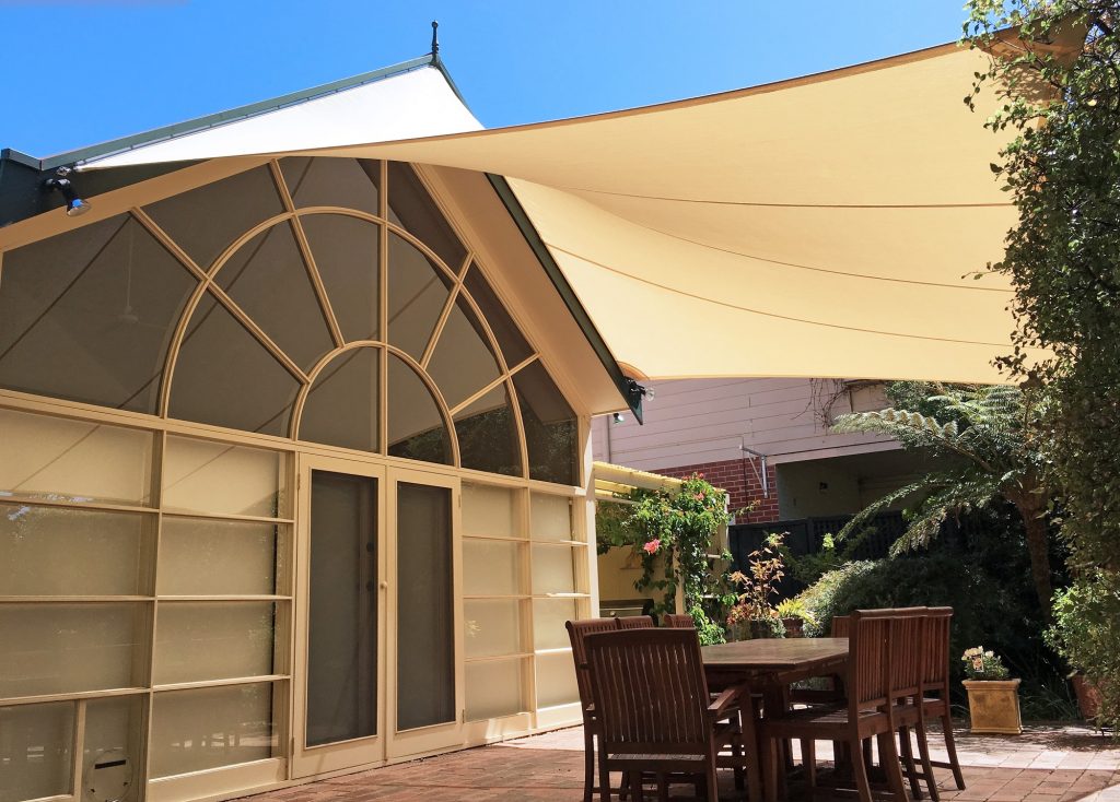 We fabricate and install waterproof outdoor shades, patio shades, balcony shades, garden shades and veranda shade